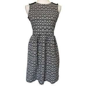 Madewell XS black ivory jacquard sleeveless‎ sheath dress with pockets